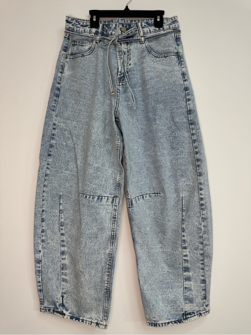Light Wash Barrel Jeans